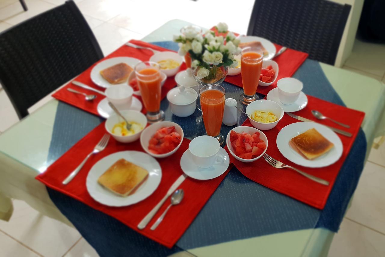 Hotel Valeritos ปลายาส ภายนอก รูปภาพ